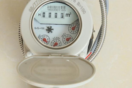 如何知道IC卡預(yù)付費(fèi)水表電池沒電了？